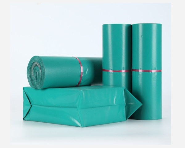 Túi đóng hàng màu xanh lá - Túi Niêm Phong - Công Ty CP Sản Xuất Và Thương Mại VINAMAS